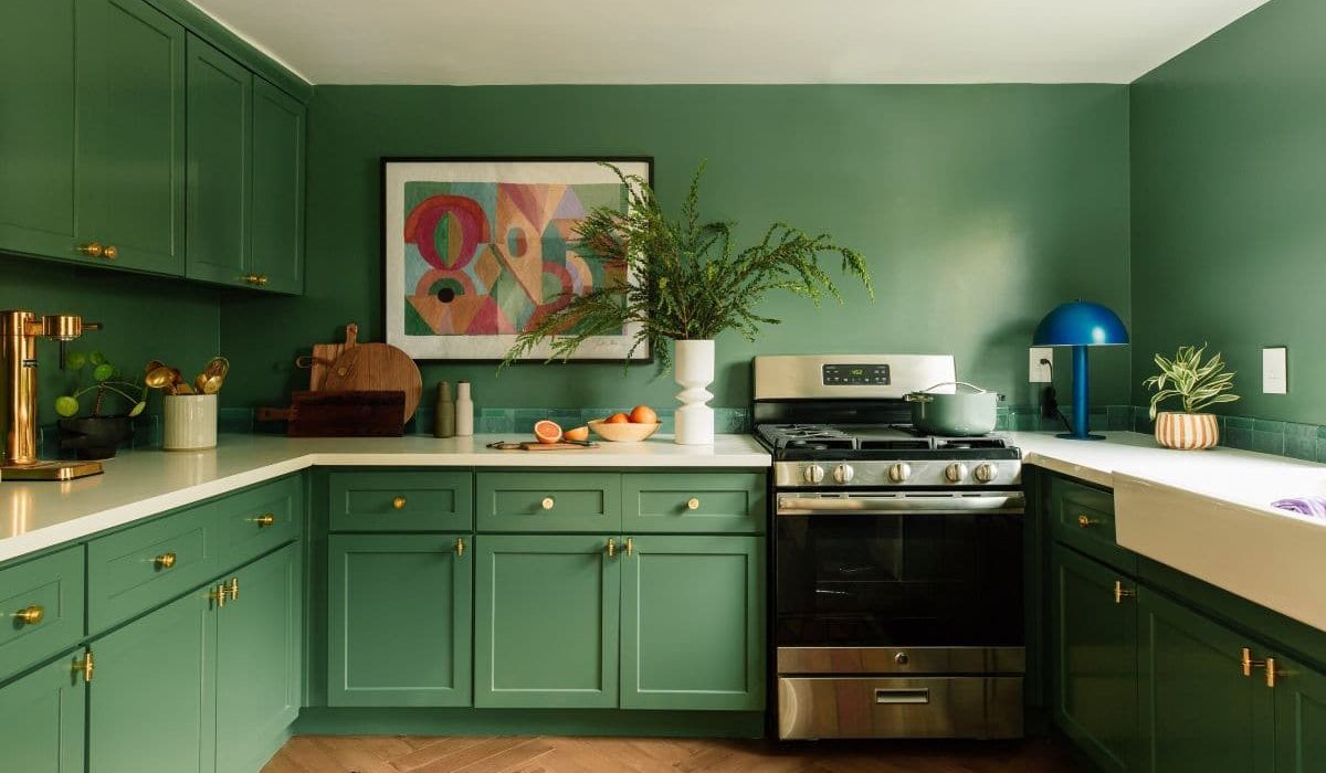 green-kitchen-paint